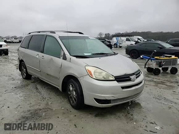 2005 Toyota Sienna LE with VIN 5TDBA23C95S052268, listed as a Copart auction lot 44777085 with Not provided miles and Salvage title. Bid and sale history available at DreamBid. Image 11.