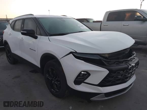 2024 Chevrolet Blazer LT с VIN 3GNKBDR44RS206273, выставлен на аукционе IAAI как лот 41158653 с пробегом Не указан миль и . История ставок и продаж доступна на DreamBid. Изображение 1.