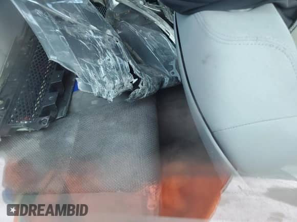 2011 Chevrolet Malibu 1LT с VIN 1G1ZC5E13BF137732, выставлен на аукционе Copart как лот 82262485 с пробегом 206 087 миль миль и Списание • Salvage title. История ставок и продаж доступна на DreamBid. Изображение 10.