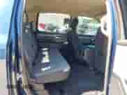 2020 Ram 1500 Lone Star z VIN 1C6RREFT8LN133969, wystawiony jako IAAI lot #43192733 z przebiegiem Nie podano mil oraz . Historia ofert i sprzedaży dostępna na DreamBid. Obrazek 8.