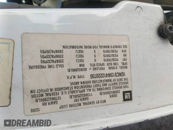 2001 Chevrolet Blazer LT with VIN 1GNCS13W412220736, listed as a IAAI auction lot 40972740 with 282,706 mi miles and . Bid and sale history available at DreamBid. Image 9.