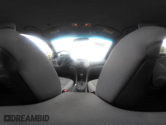 2016 Hyundai Accent SE с VIN KMHCT4AE7GU053363, выставлен на аукционе IAAI как лот 43384929 с пробегом 146 731 миль миль и . История ставок и продаж доступна на DreamBid. Изображение 18.