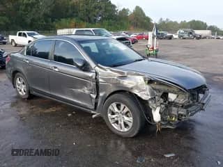 2012 Honda Accord SE z VIN 1HGCP2F60CA145233, wystawiony jako IAAI lot #43176337 z przebiegiem 221 753 mil mil oraz . Historia ofert i sprzedaży dostępna na DreamBid. Obrazek 1.