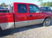 2004 GMC Sierra 1500 SLE with VIN 1GTEK19T54Z299652, listed as a IAAI auction lot 40609831 with 135,461 mi miles and . Bid and sale history available at DreamBid. Image 13.