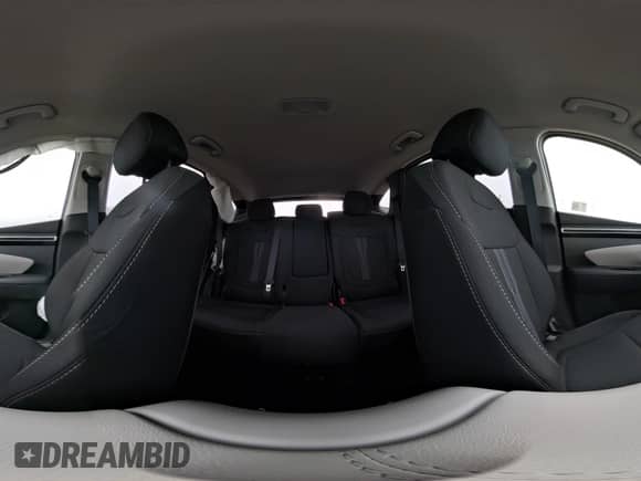 2024 Hyundai Tucson SEL z VIN 5NMJBCDE2RH405098, wystawiony jako IAAI lot #42766392 z przebiegiem 3 902 mil mil oraz . Historia ofert i sprzedaży dostępna na DreamBid. Obrazek 18.