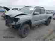2021 Toyota Tacoma SR5 с VIN 3TMDZ5BN3MM103252, выставлен на аукционе IAAI как лот 43196030 с пробегом 71 333 миль миль и . История ставок и продаж доступна на DreamBid. Изображение 2.