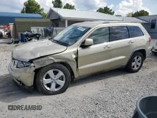 2011 Jeep Grand Cherokee Laredo с VIN 1J4RR4GT1BC558181, выставлен на аукционе Copart как лот 80898385 с пробегом 139 985 миль миль и Списание • Salvage title. История ставок и продаж доступна на DreamBid. Изображение 1.