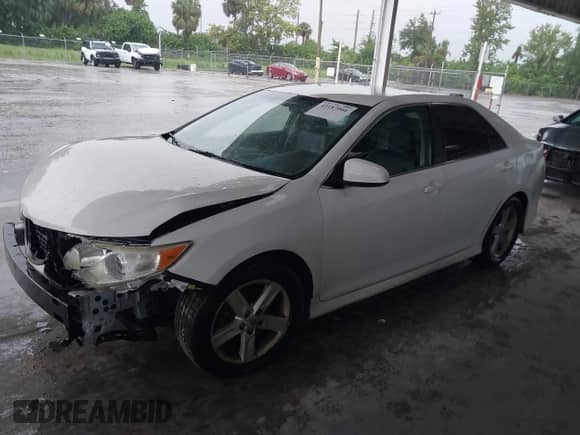 2012 Toyota Camry L with VIN 4T1BF1FK2CU522093, listed as a IAAI auction lot 43187066 with 114,051 mi miles and . Bid and sale history available at DreamBid. Image 18.