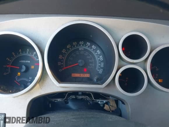 2007 Toyota Tundra SR5 z VIN 5TFRT541X7X009515, wystawiony jako IAAI lot #43451636 z przebiegiem 57 411 mil mil oraz . Historia ofert i sprzedaży dostępna na DreamBid. Obrazek 7.