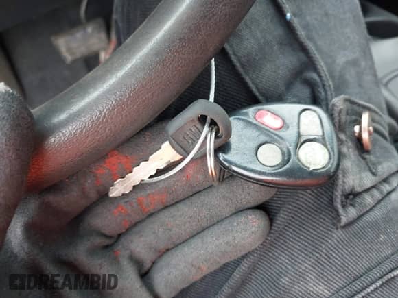 2003 Chevrolet Cavalier LS Sport z VIN 1G1JH12F937296791, wystawiony jako IAAI lot #42232858 z przebiegiem 188 410 mil mil oraz . Historia ofert i sprzedaży dostępna na DreamBid. Obrazek 11.