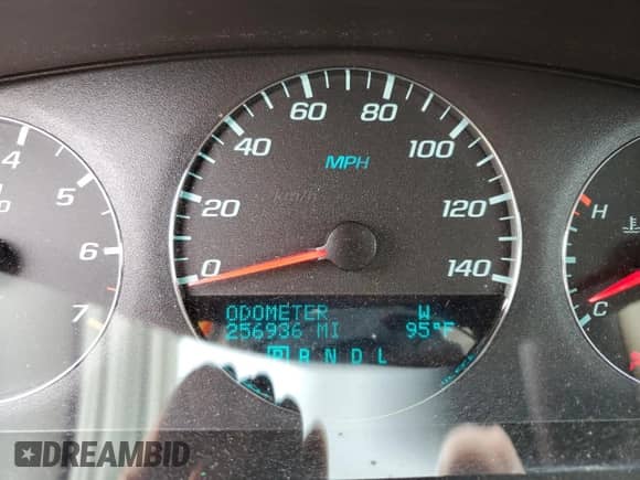 2014 Chevrolet Impala LTZ with VIN 2G1WC5E32E1100509, listed as a Copart auction lot 71721265 with 256,936 mi miles and Clean title. Bid and sale history available at DreamBid. Image 9.