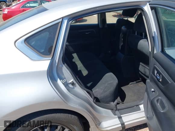 2015 Nissan Altima SL with VIN 1N4AL3AP7FC295250, listed as a IAAI auction lot 43162155 with 180,222 mi miles and . Bid and sale history available at DreamBid. Image 8.