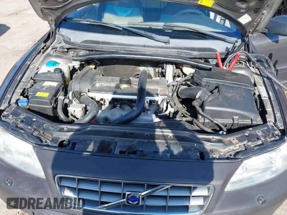 2005 Volvo XC70 with VIN YV1SZ592851201530, listed as a IAAI auction lot 42604422 with 226,128 mi miles and . Bid and sale history available at DreamBid. Image 10.