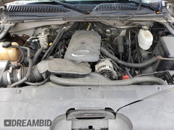 2005 Chevrolet Silverado 3500 z VIN 1GBHK39U65E184282, wystawiony jako Copart lot #80160925 z przebiegiem 283 383 mil mil oraz Nie do naprawy • Non repairable. Historia ofert i sprzedaży dostępna na DreamBid. Obrazek 7.