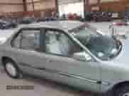 1992 Honda Accord LX with VIN JHMCB7658NC016387, listed as a IAAI auction lot 42682778 with 113,566 mi miles and . Bid and sale history available at DreamBid. Image 12.