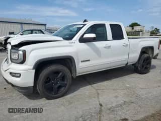 2017 GMC Sierra 1500 z VIN 1GTV2LECXHZ239597, wystawiony jako Copart lot #68019125 z przebiegiem 155 459 mil mil oraz Szkoda całkowita • Salvage title. Historia ofert i sprzedaży dostępna na DreamBid. Obrazek 1.