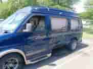 2000 Chevrolet Express Cargo YF7 z VIN 1GBFG15RXY1223806, wystawiony jako IAAI lot #42970685 z przebiegiem 127 934 mil mil oraz . Historia ofert i sprzedaży dostępna na DreamBid. Obrazek 6.