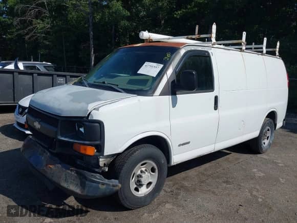 2006 Chevrolet Express Cargo с VIN 1GCGG25V761181546, выставлен на аукционе IAAI как лот 42751557 с пробегом 266 666 миль миль и . История ставок и продаж доступна на DreamBid. Изображение 2.