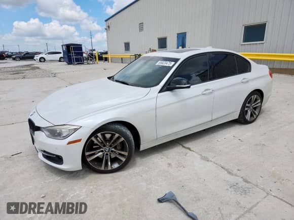 2014 BMW 3 Series 335i с VIN WBA3A9G55ENS64175, выставлен на аукционе Copart как лот 66823475 с пробегом 65 521 миль миль и Чистый • Clean title. История ставок и продаж доступна на DreamBid. Изображение 1.