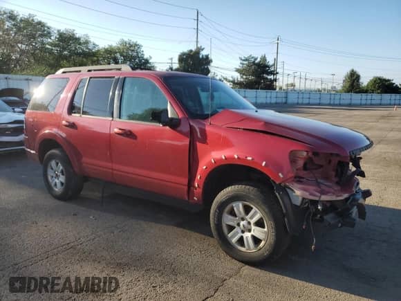 2010 Ford Explorer XLT z VIN 1FMEU7DE5AUA76134, wystawiony jako Copart lot #71041465 z przebiegiem 243 260 mil mil oraz Szkoda całkowita • Salvage title. Historia ofert i sprzedaży dostępna na DreamBid. Obrazek 4.
