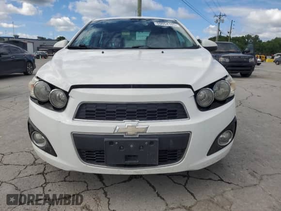 2014 Chevrolet Sonic LTZ with VIN 1G1JE5SB3E4191729, listed as a Copart auction lot 59054185 with 138,868 mi miles and Clean title. Bid and sale history available at DreamBid. Image 5.