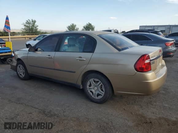 2005 Chevrolet Malibu с VIN 1G1ZS52F35F328879, выставлен на аукционе Copart как лот 62897995 с пробегом 118 671 миль миль и Списание • Salvage title. История ставок и продаж доступна на DreamBid. Изображение 2.