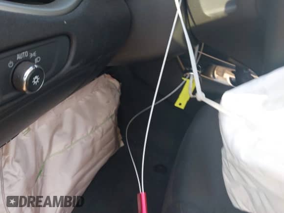 2024 Chevrolet Malibu RS с VIN 1G1ZG5ST5RF195006, выставлен на аукционе IAAI как лот 43368493 с пробегом 50 161 миль миль и . История ставок и продаж доступна на DreamBid. Изображение 9.