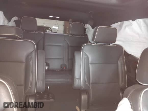 2023 Chevrolet Tahoe Premier с VIN 1GNSKSKD0PR217513, выставлен на аукционе IAAI как лот 41779222 с пробегом 55 424 миль миль и . История ставок и продаж доступна на DreamBid. Изображение 8.
