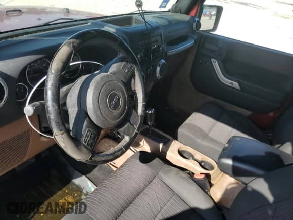 2011 Jeep Wrangler Sahara с VIN 1J4AA5D16BL606416, выставлен на аукционе Copart как лот 68573425 с пробегом 93 108 миль миль и Чистый • Clean title. История ставок и продаж доступна на DreamBid. Изображение 8.