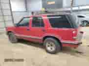 1995 Chevrolet Blazer z VIN 1GNDT13W2SK212802, wystawiony jako Copart lot #84792554 z przebiegiem 186 206 mil mil oraz Szkoda całkowita • Salvage title. Historia ofert i sprzedaży dostępna na DreamBid. Obrazek 2.