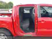 2022 Nissan Frontier SV with VIN 1N6ED1EKXNN659222, listed as a IAAI auction lot 42958510 with 61,237 mi miles and . Bid and sale history available at DreamBid. Image 8.