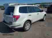 2010 Subaru Forester X с VIN JF2SH6AC9AH745833, выставлен на аукционе IAAI как лот 43079660 с пробегом 155 638 миль миль и . История ставок и продаж доступна на DreamBid. Изображение 4.