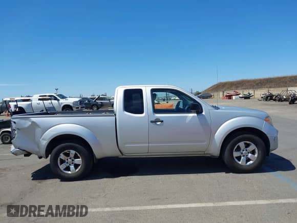 2013 Nissan Frontier SV с VIN 1N6AD0CU6DN727799, выставлен на аукционе IAAI как лот 42508752 с пробегом 105 835 миль миль и . История ставок и продаж доступна на DreamBid. Изображение 13.