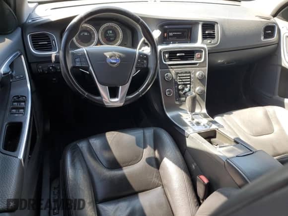2012 Volvo S60 T5 с VIN YV1622FS2C2112181, выставлен на аукционе Copart как лот 85720475 с пробегом 127 757 миль миль и Списание • Salvage title. История ставок и продаж доступна на DreamBid. Изображение 8.