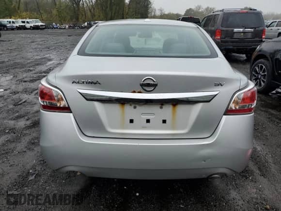 2015 Nissan Altima SV с VIN 1N4AL3APXFC198088, выставлен на аукционе Copart как лот 85904345 с пробегом 161 262 миль миль и Списание • Salvage title. История ставок и продаж доступна на DreamBid. Изображение 6.