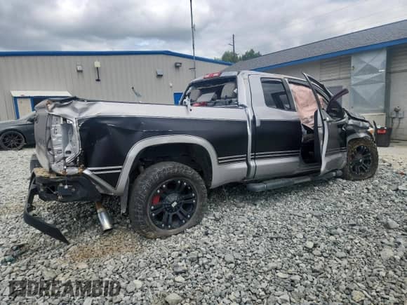 2016 Toyota Tundra Limited z VIN 5TFBW5F19GX501782, wystawiony jako Copart lot #69776075 z przebiegiem Nie podano mil oraz Czysty tytuł • Clean title. Historia ofert i sprzedaży dostępna na DreamBid. Obrazek 3.