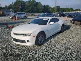 2015 Chevrolet Camaro LS z VIN 2G1FB1E36F9299918, wystawiony jako Copart lot #60706165 z przebiegiem 128 996 mil mil oraz Szkoda całkowita • Salvage title. Historia ofert i sprzedaży dostępna na DreamBid. Obrazek 1.