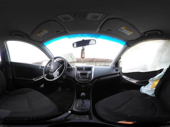 2017 Hyundai Accent SE z VIN KMHCT5AE3HU315659, wystawiony jako IAAI lot #42678933 z przebiegiem 119 952 mil mil oraz . Historia ofert i sprzedaży dostępna na DreamBid. Obrazek 18.