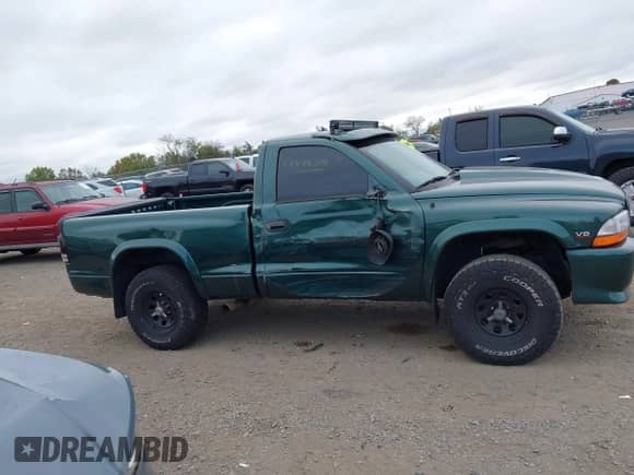 1999 Dodge Dakota с VIN 1B7GG26Y0XS261615, выставлен на аукционе IAAI как лот 43436216 с пробегом 126 384 миль миль и . История ставок и продаж доступна на DreamBid. Изображение 13.