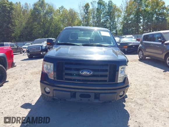 2010 Ford F-150 XL z VIN 1FTEX1E84AFD28770, wystawiony jako IAAI lot #43320606 z przebiegiem 109 728 mil mil oraz . Historia ofert i sprzedaży dostępna na DreamBid. Obrazek 12.