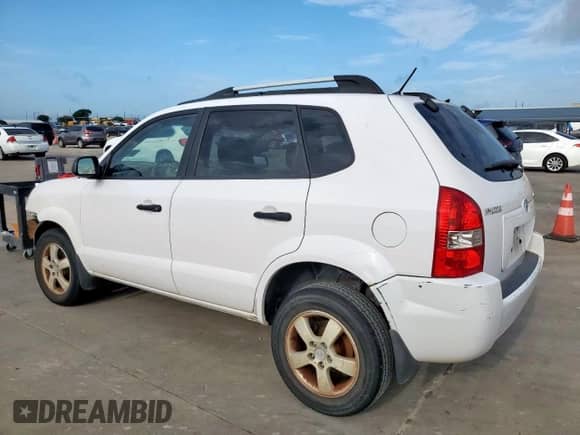 2008 Hyundai Tucson GLS с VIN KM8JM12B28U755552, выставлен на аукционе Copart как лот 64463885 с пробегом 131 584 миль миль и Списание • Salvage title. История ставок и продаж доступна на DreamBid. Изображение 2.