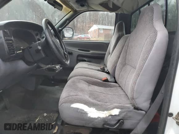 1999 Dodge 1500 с VIN 1B7HC16X8XS213569, выставлен на аукционе Copart как лот 83028614 с пробегом Не указан миль и Списание • Salvage title. История ставок и продаж доступна на DreamBid. Изображение 7.