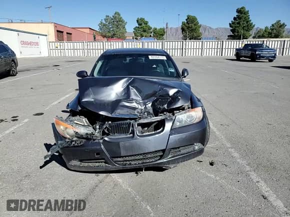 2007 BMW 3 Series 328i z VIN WBAVA33537PV66051, wystawiony jako Copart lot #82264715 z przebiegiem 102 572 mil mil oraz Szkoda całkowita • Salvage title. Historia ofert i sprzedaży dostępna na DreamBid. Obrazek 13.