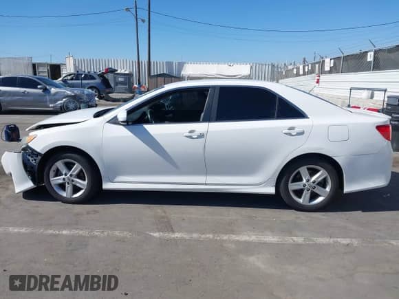 2012 Toyota Camry LE with VIN 4T1BF1FK7CU168944, listed as a IAAI auction lot 43001689 with 112,533 mi miles and . Bid and sale history available at DreamBid. Image 14.