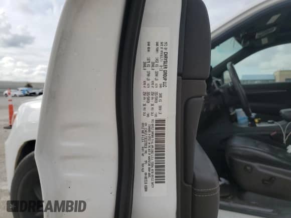 2014 Jeep Grand Cherokee Summit with VIN 1C4RJFJT3EC279918, listed as a Copart auction lot 60592045 with 108,598 mi miles and Salvage title. Bid and sale history available at DreamBid. Image 13.