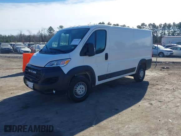 2025 Ram ProMaster Cargo Tradesman с VIN 3C6LRVVG0SE518973, выставлен на аукционе IAAI как лот 41434393 с пробегом 7 075 миль миль и . История ставок и продаж доступна на DreamBid. Изображение 2.