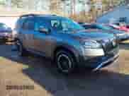 2024 Nissan Pathfinder Rock Creek with VIN 5N1DR3BD8RC291069, listed as a IAAI auction lot 41947839 with 2,047 mi miles and . Bid and sale history available at DreamBid. Image 1.