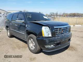 2011 Cadillac Escalade ESV Premium с VIN 1GYS3JEF7BR119904, выставлен на аукционе IAAI как лот 42118963 с пробегом 143 323 миль миль и . История ставок и продаж доступна на DreamBid. Изображение 1.