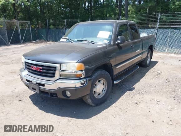 2003 GMC Sierra 1500 SLT с VIN 2GTEK19T531412099, выставлен на аукционе IAAI как лот 42539129 с пробегом 240 815 миль миль и . История ставок и продаж доступна на DreamBid. Изображение 2.