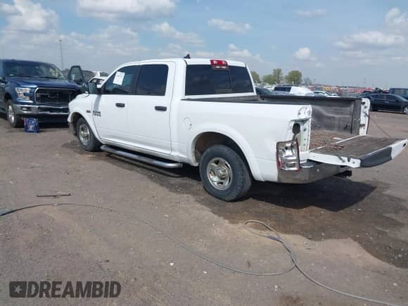 2014 Ram 1500 Big Horn z VIN 1C6RR7LT9ES231624, wystawiony jako IAAI lot #41867542 z przebiegiem 195 414 mil mil oraz . Historia ofert i sprzedaży dostępna na DreamBid. Obrazek 3.